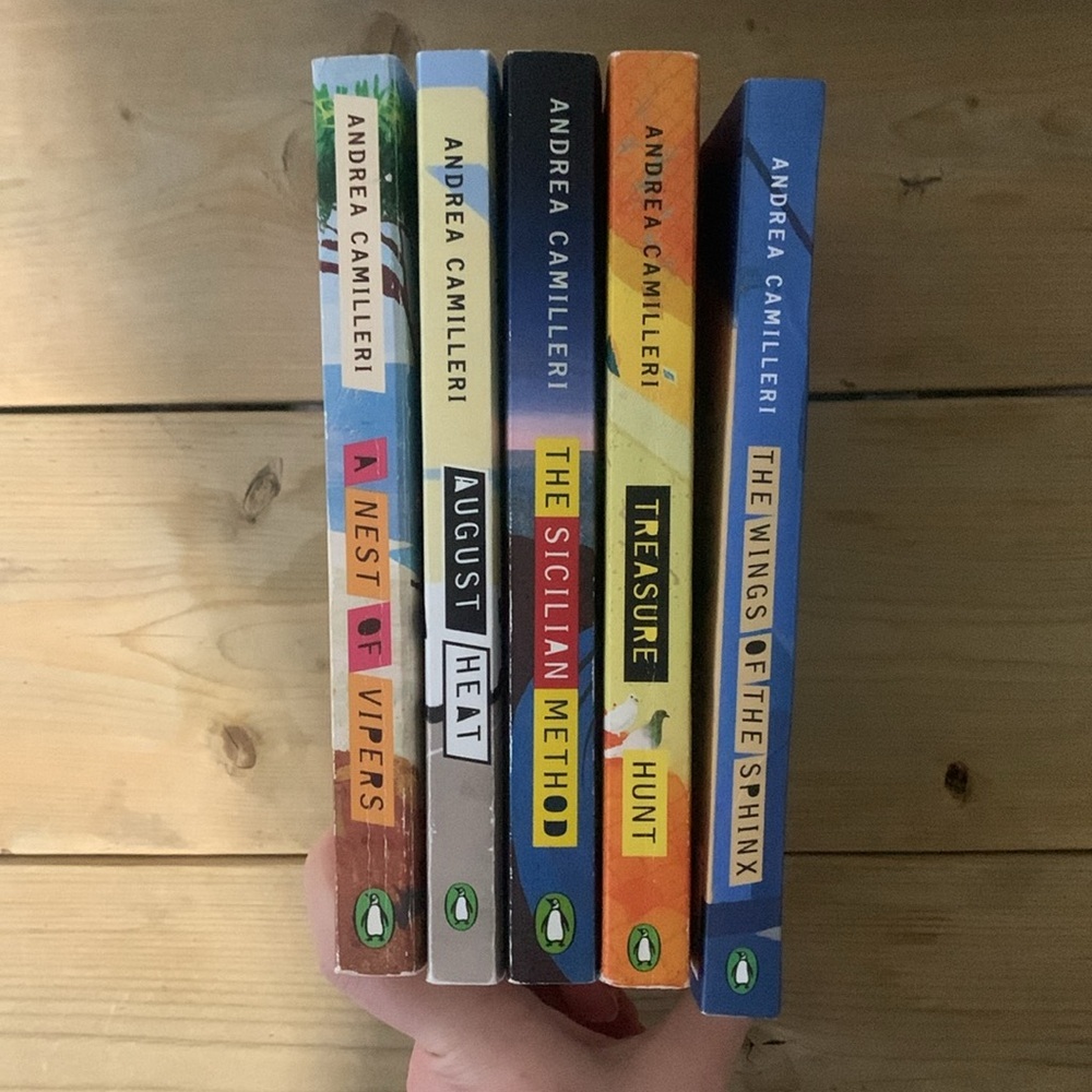 Lot of 5 Mystery Books Written By Andrea Camilleri-Inspector Montalbano Series - Picture 4 of 4